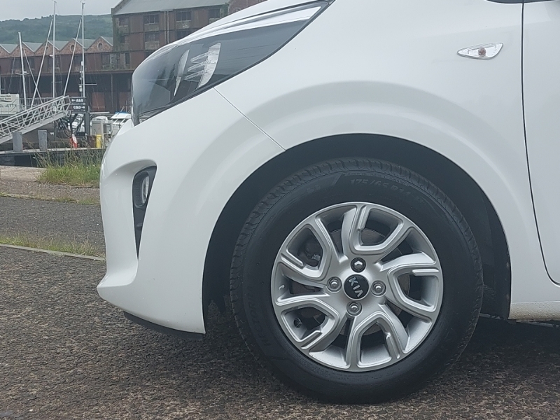 Kia Picanto Gt-line Red #19