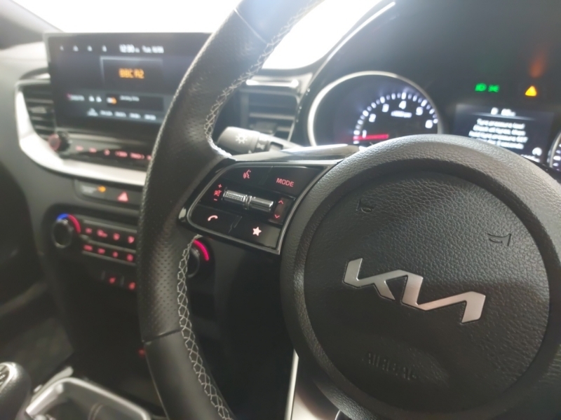 Kia Proceed 1.5T Gdi Isg 138 Gt-line White #17
