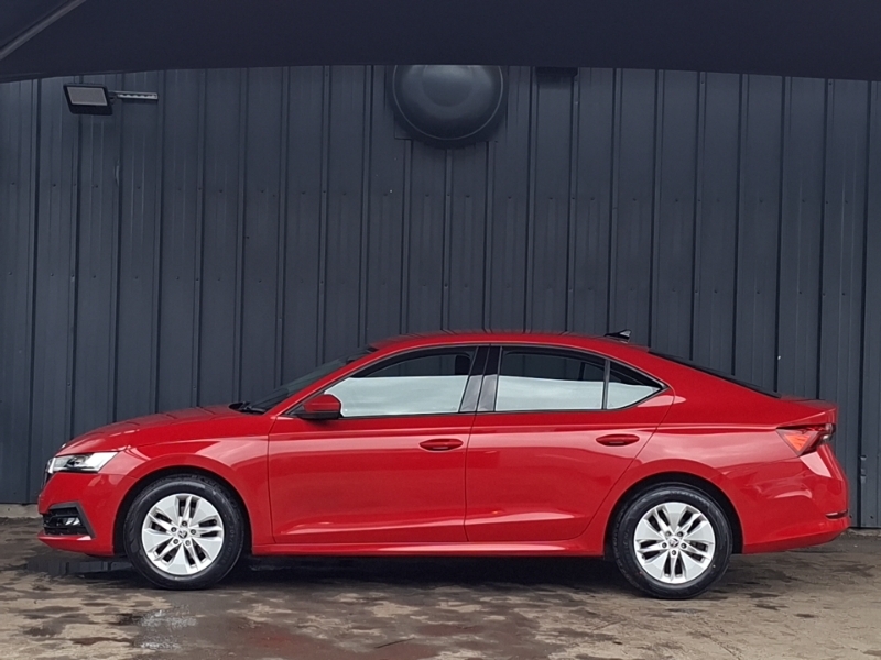 Skoda Octavia 1.0 Tsi Se Technology Red #4
