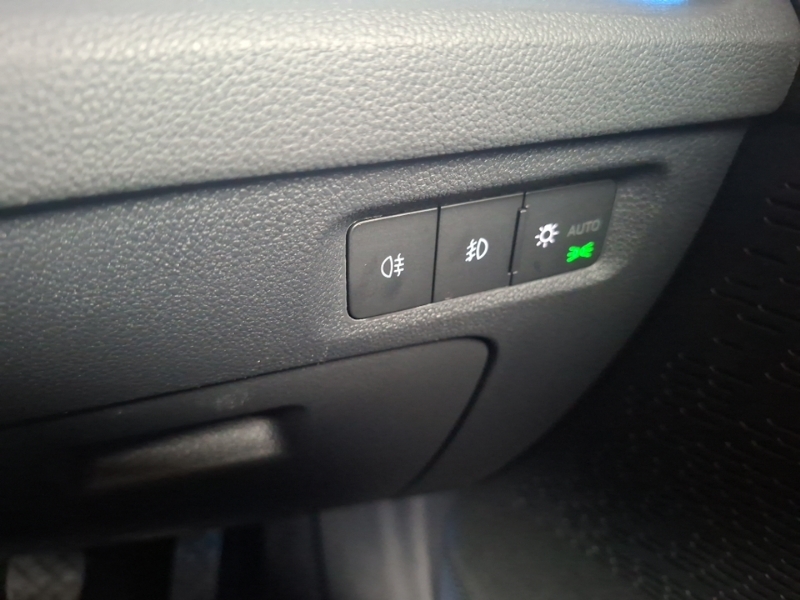 Skoda Octavia 2.0 Tdi Se Black #16