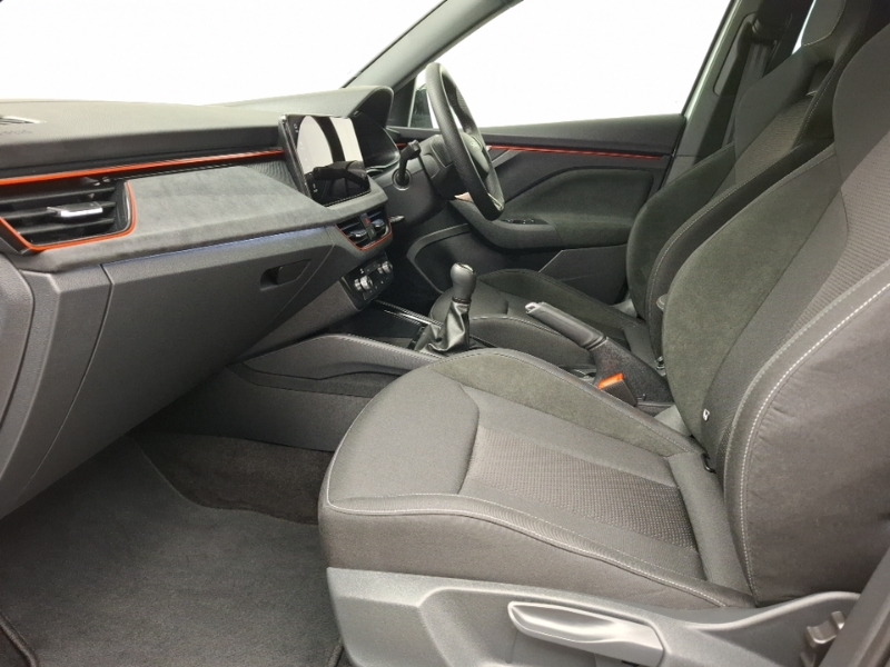 Skoda Kamiq 1.0 Tsi Design Edition Silver #5