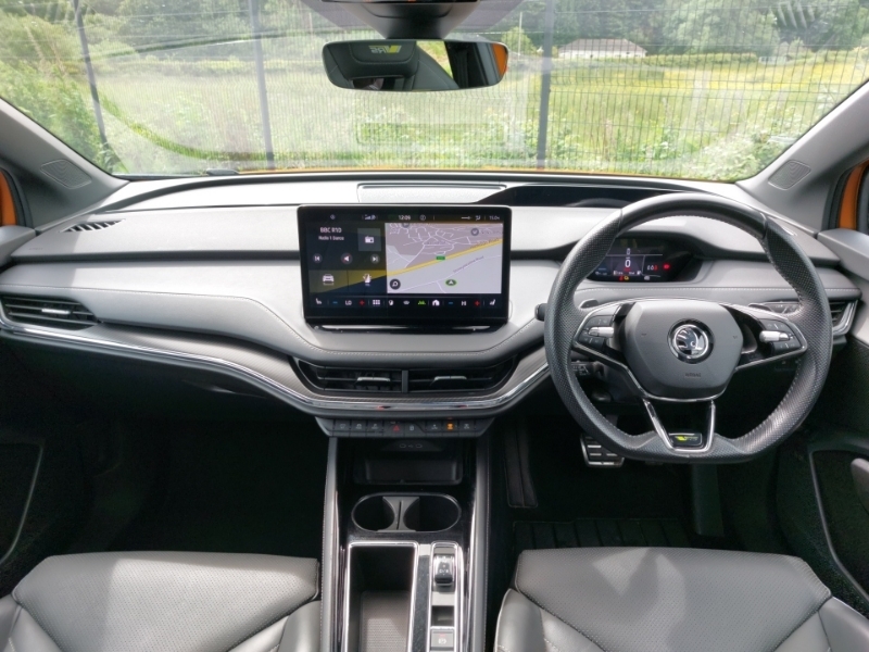 Skoda ENYAQ 220Kw Vrs 82Kwh 4X4 Orange #3