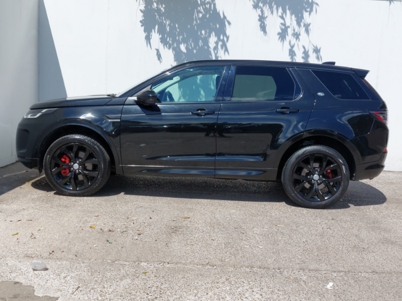 Land Rover Discovery Sport 2.0 D180 Hse Black #4