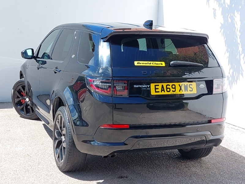 Land Rover Discovery Sport 2.0 D180 Hse Black #2
