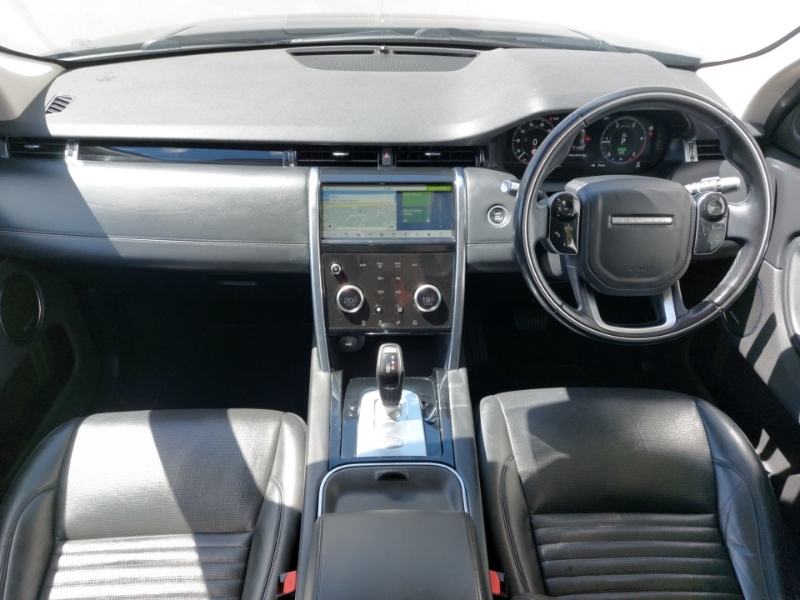 Land Rover Discovery Sport 2.0 D180 Hse Black #3
