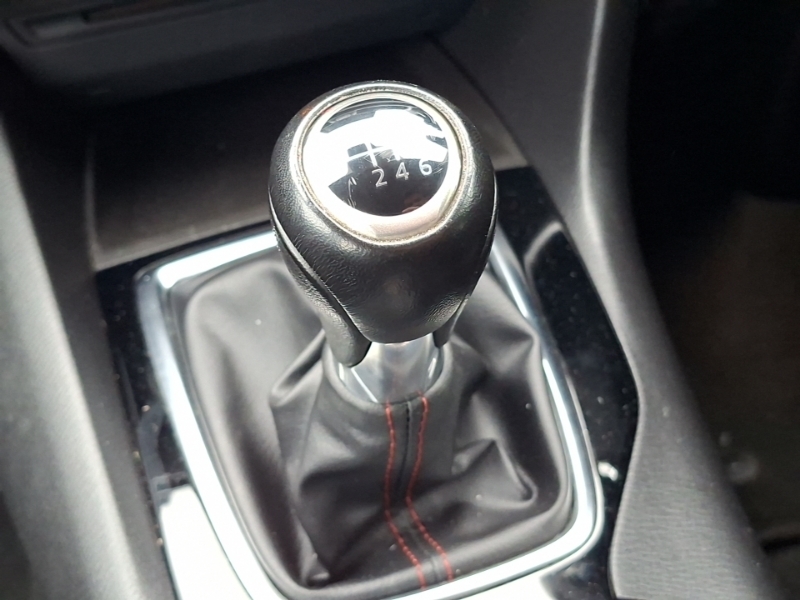 Mazda 3 2.0 Skyactiv-g Se-l Nav Euro 6 Ss Red #9