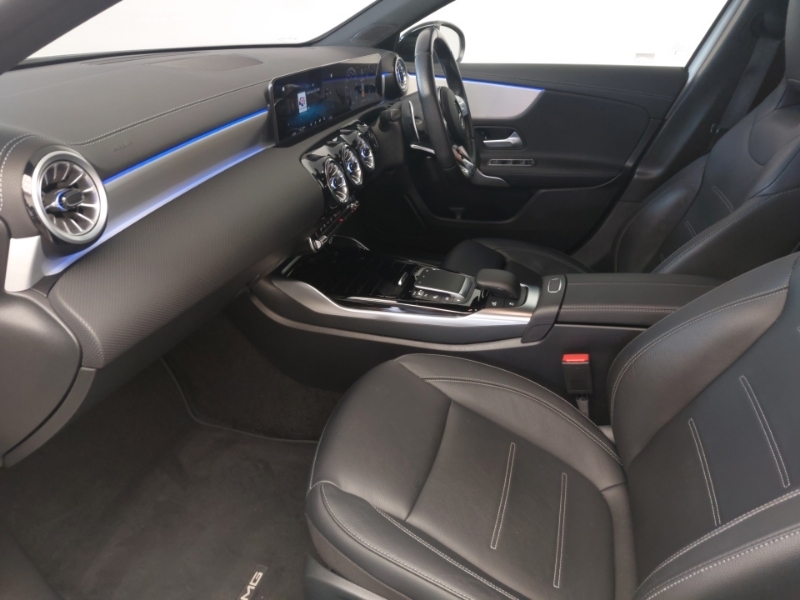 Mercedes-Benz A Class A35 4Matic Premium White #5