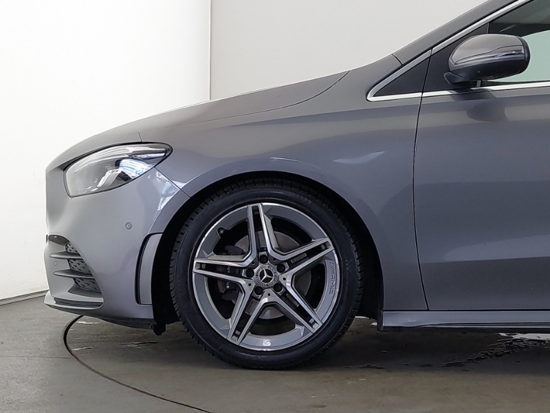 Mercedes-Benz B Class B200 Amg Line Premium Plus White #19