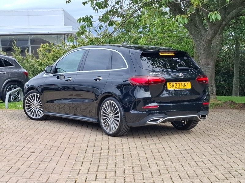 Mercedes-Benz B Class B200d Amg Line Premium Plus Black #2