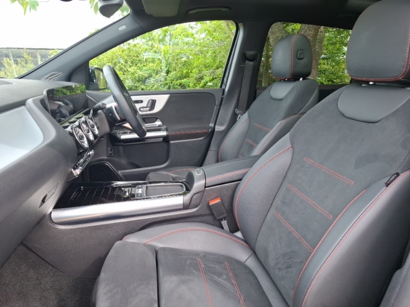 Mercedes-Benz B Class B200d Amg Line Premium Plus Black #5