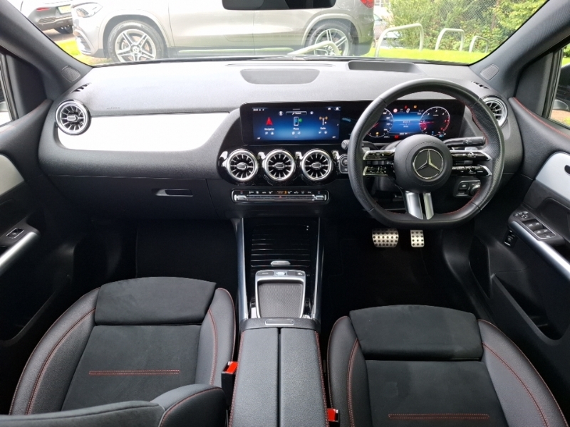 Mercedes-Benz B Class B200d Amg Line Premium Plus Black #3