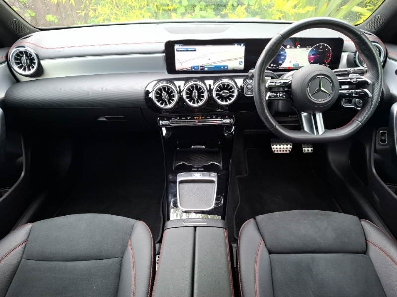 Mercedes-Benz CLA Class Cla 220D Amg Line Premium Tip White #3