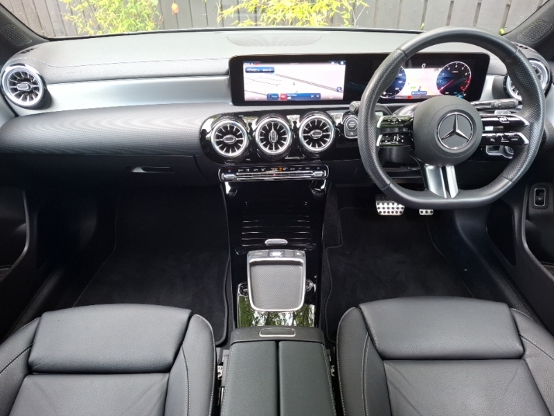 Mercedes-Benz CLA Class Cla 200 Amg Line Premium Plus Tip Grey #3