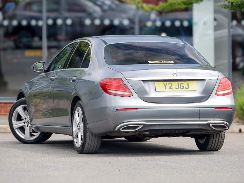 Mercedes-Benz E Class E220d Se 9G-tronic Grey #2