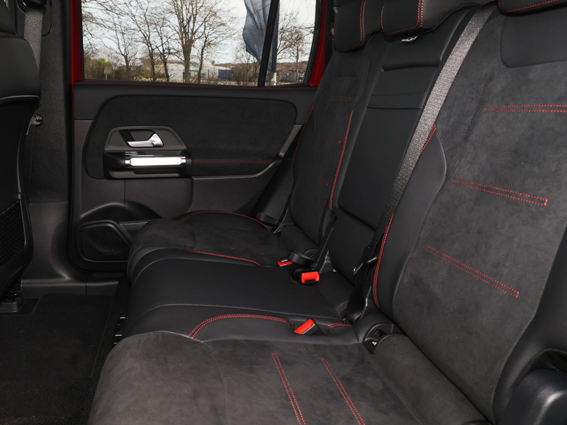 Mercedes-Benz EQB Eqb 250 140Kw Urban Edition 70.5Kwh Red #6