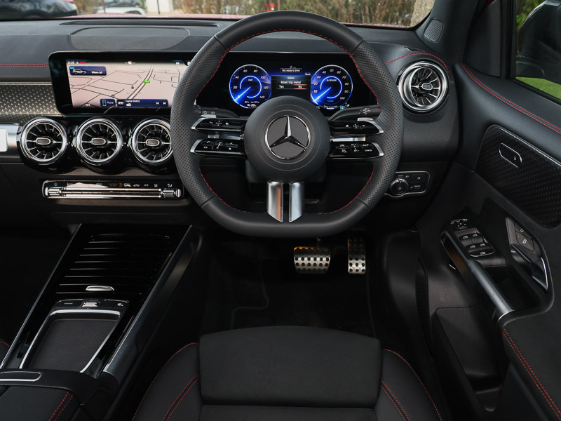 Mercedes-Benz EQB Amg Line Black #7