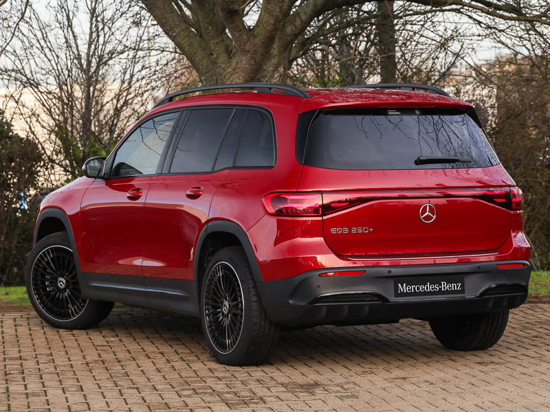 Mercedes-Benz EQB Eqb 250 140Kw Urban Edition 70.5Kwh Red #2