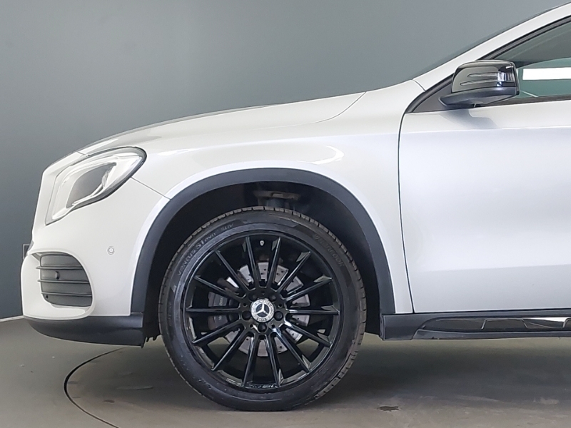 Mercedes-Benz GLA Class Gla 200 Se Black #19