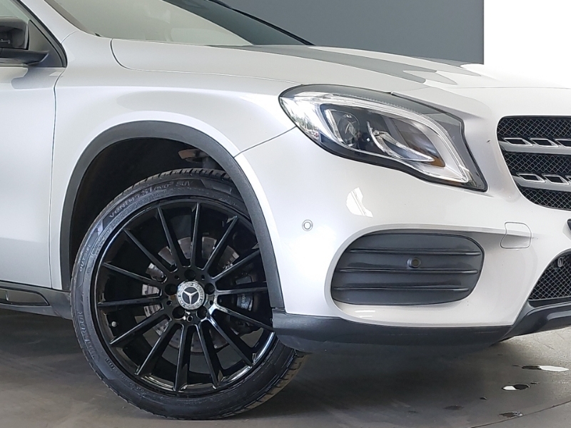 Mercedes-Benz GLA Class Gla 200 Se Black #20