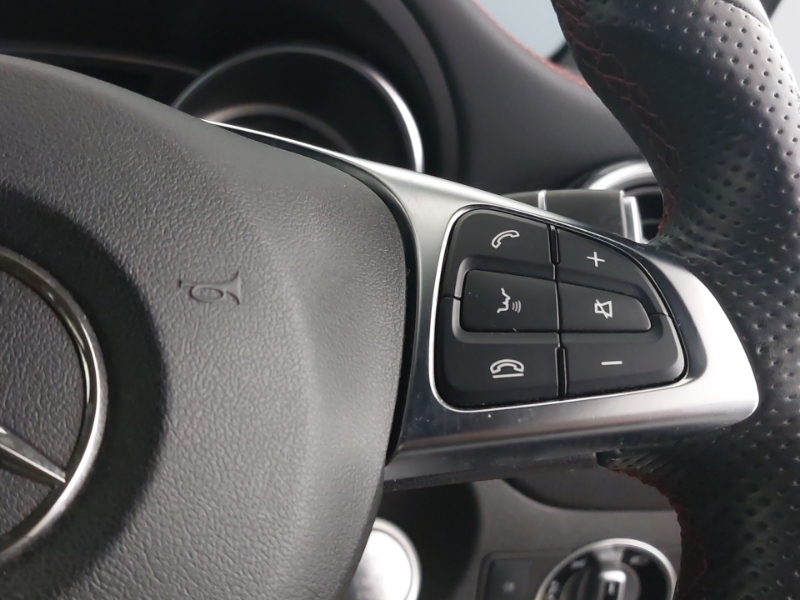 Mercedes-Benz GLA Class Gla 200 Se Black #13