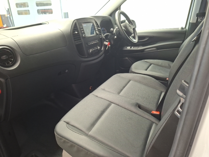 Mercedes-Benz Vito 114 Cdi Pro 9-Seater 9G-tronic White #5