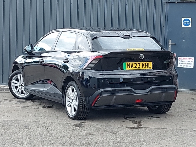 MG MG4 150Kw Se Ev Long Range 64Kwh Black #2