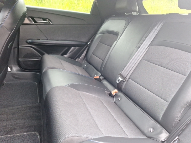 MG MG4 150Kw Trophy Ev Long Range 64Kwh Black #6
