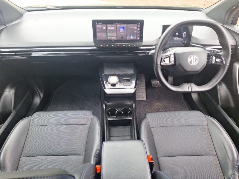 MG MG4 150Kw Trophy Ev Long Range 64Kwh Black #3