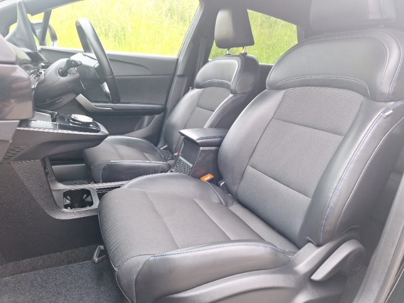 MG MG4 150Kw Trophy Ev Long Range 64Kwh Black #5