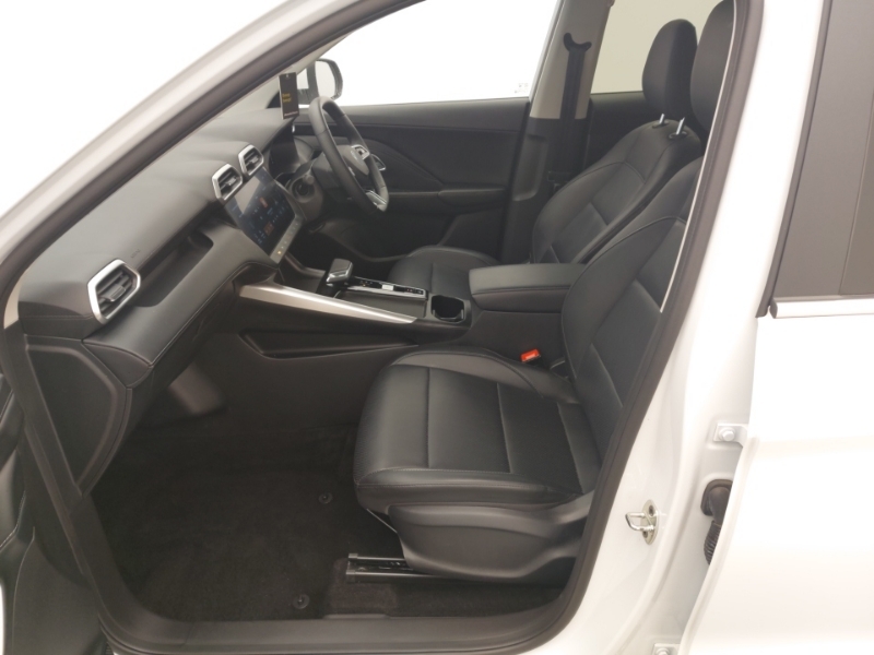 MG ZS 1.5 Hybrid Trophy White #5