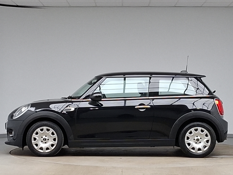 Mini Hatch 1.5 One Classic II Black #4