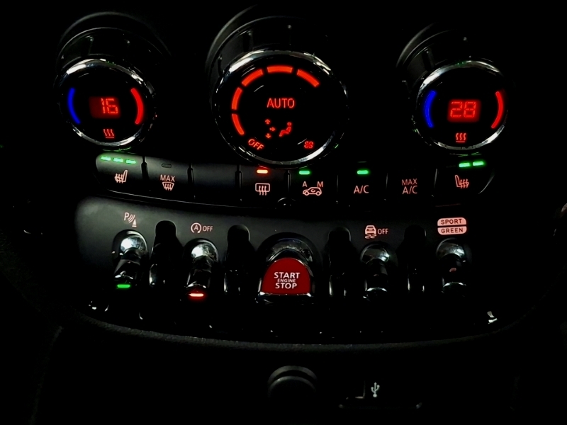 Mini Clubman 1.5 Cooper 6Dr Chilinav Pack Black #17