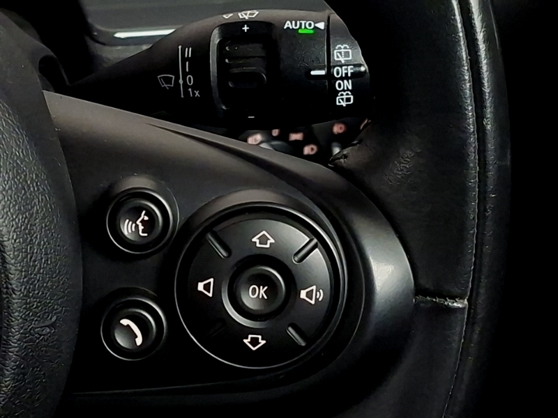 Mini Clubman 1.5 Cooper 6Dr Chilinav Pack Black #13