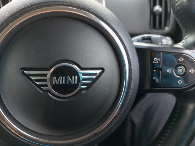 Mini Countryman 1.5 Cooper Exclusive Red #13