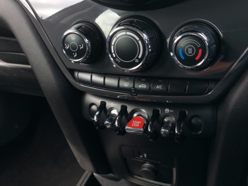 Mini Countryman 1.5 Cooper Exclusive Red #17