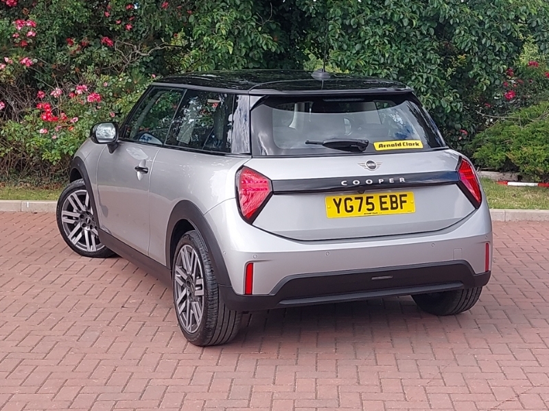 Mini Hatch 1.5 C Classic YG75EBF Silver #2