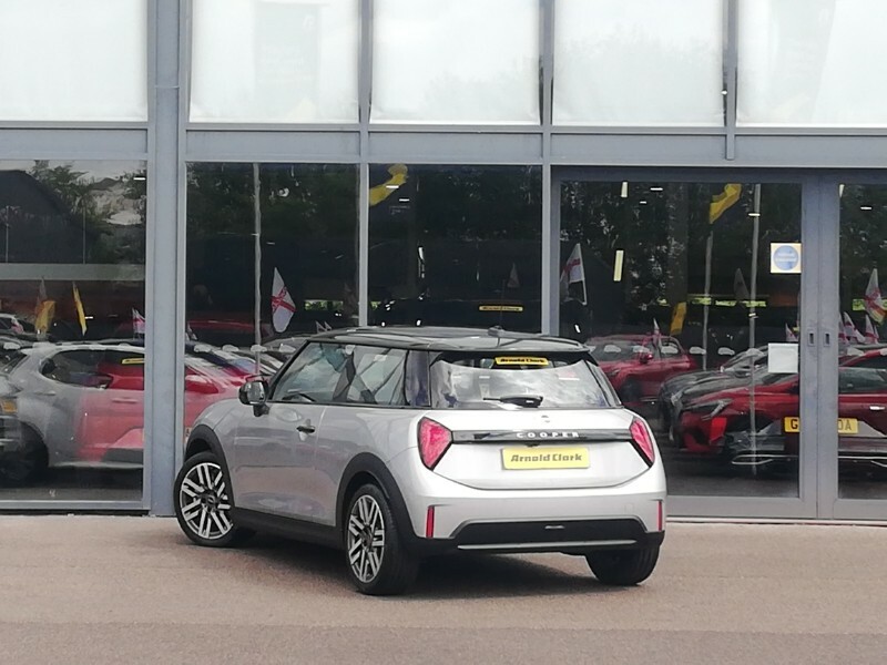 Mini Hatch 1.5 C Classic YF75FXC Silver #2
