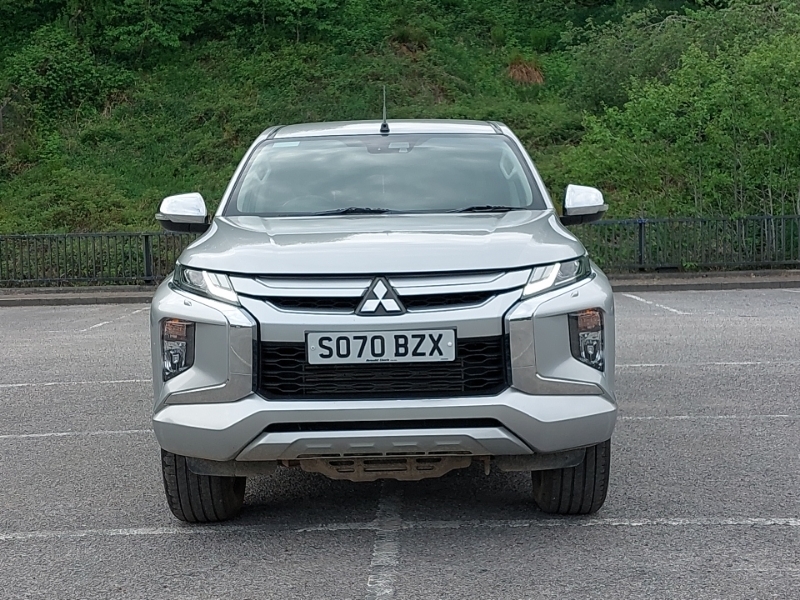 Mitsubishi L200 Double Cab Di-d 150 Barbarian 4Wd Blue #13