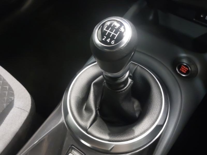 Nissan Juke Dig-t Tekna Dct Grey #15