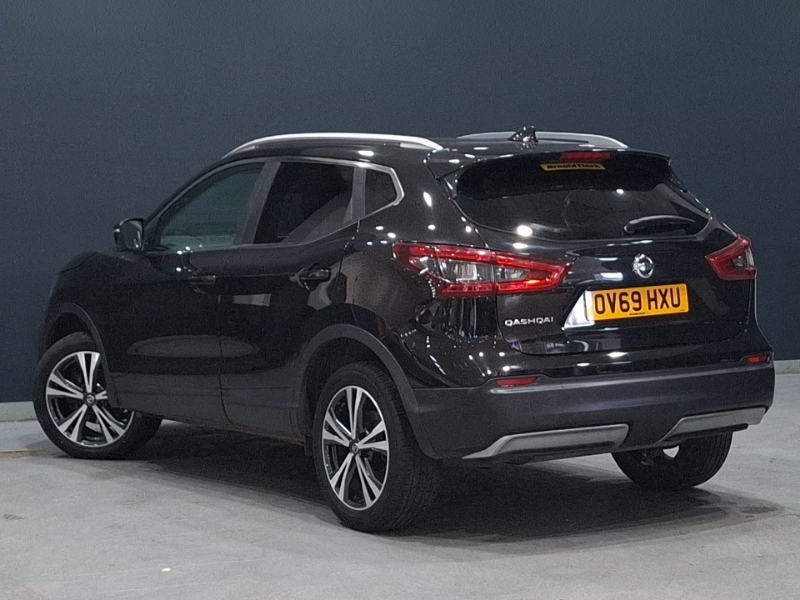 Nissan Qashqai 1.3 Dig-t N-connecta Black #2