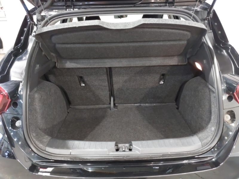 Nissan Micra Tekna Silver #18