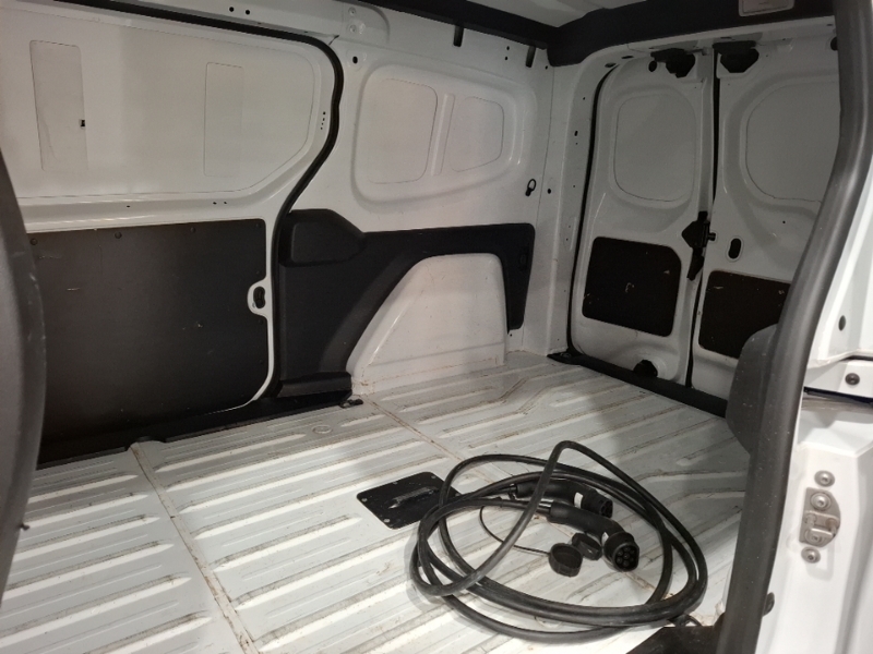 Nissan TOWNSTAR 1.3 Acenta Panel #6
