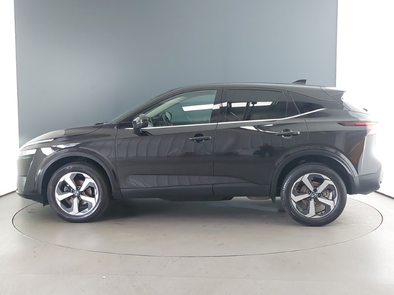Nissan Qashqai 1.3 Dig-t Mh N-connecta MD23WLR Black #4