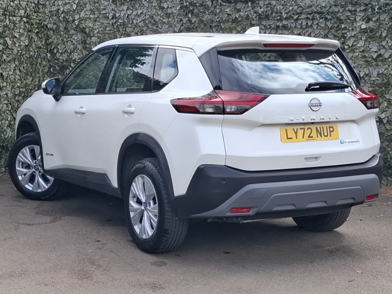 Nissan X-Trail 1.5 E-power 204 Acenta Premium Xtronic White #2