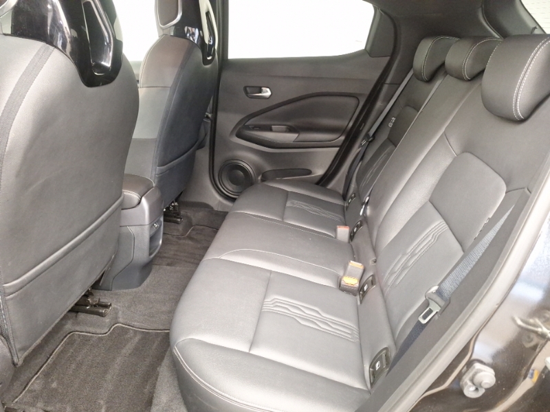 Nissan Juke 1.6 Hybrid Tekna Black #6