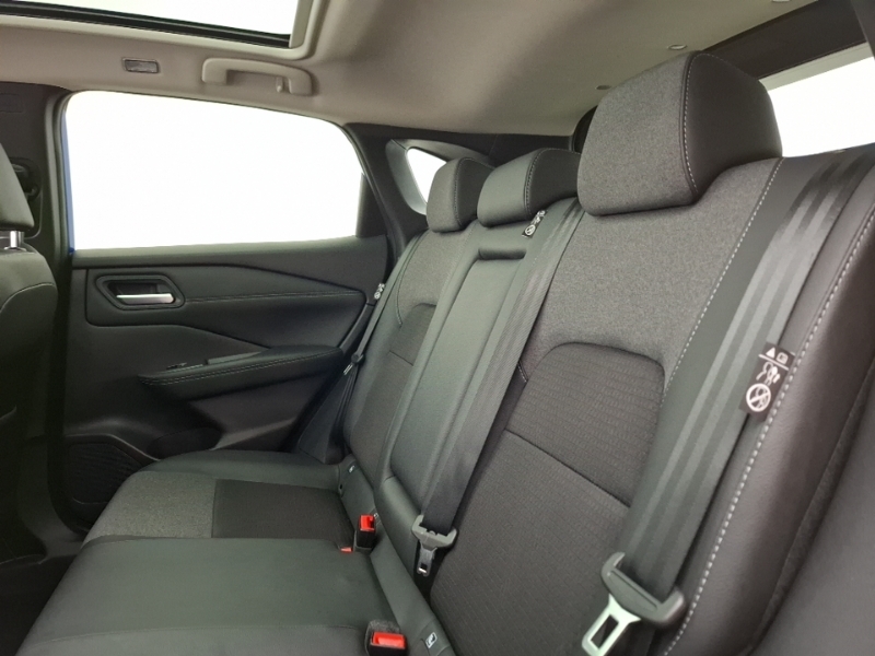 Nissan Qashqai 1.3 Dig-t Mh N-connecta Glass Roof Blue #6