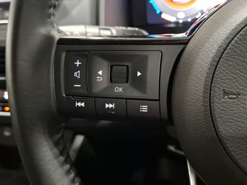 Nissan X-Trail Tekna Silver #13