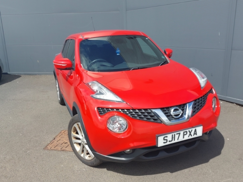 Nissan Juke 1.2 Dig-t N-connecta Red