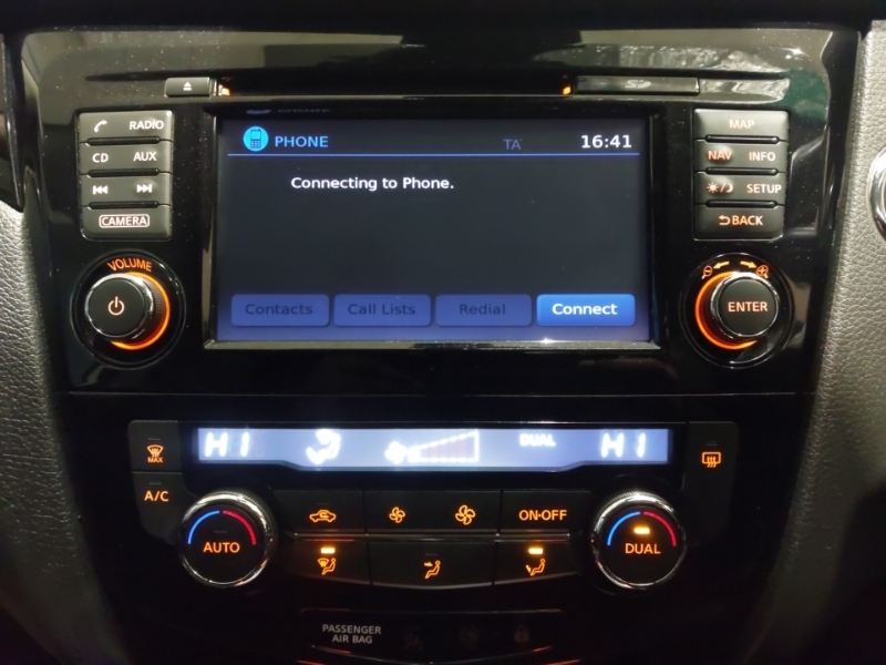 Nissan Qashqai Tekna Dig-t Blue #13