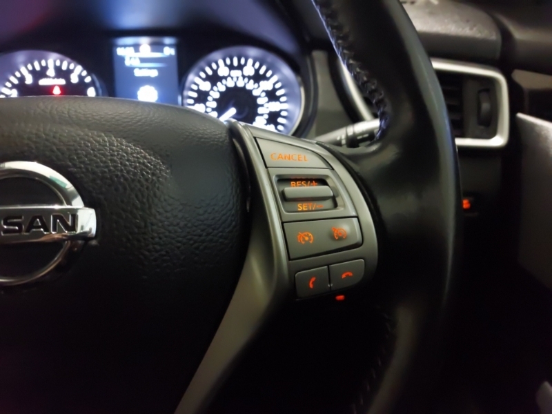 Nissan Qashqai Tekna Dig-t Blue #10